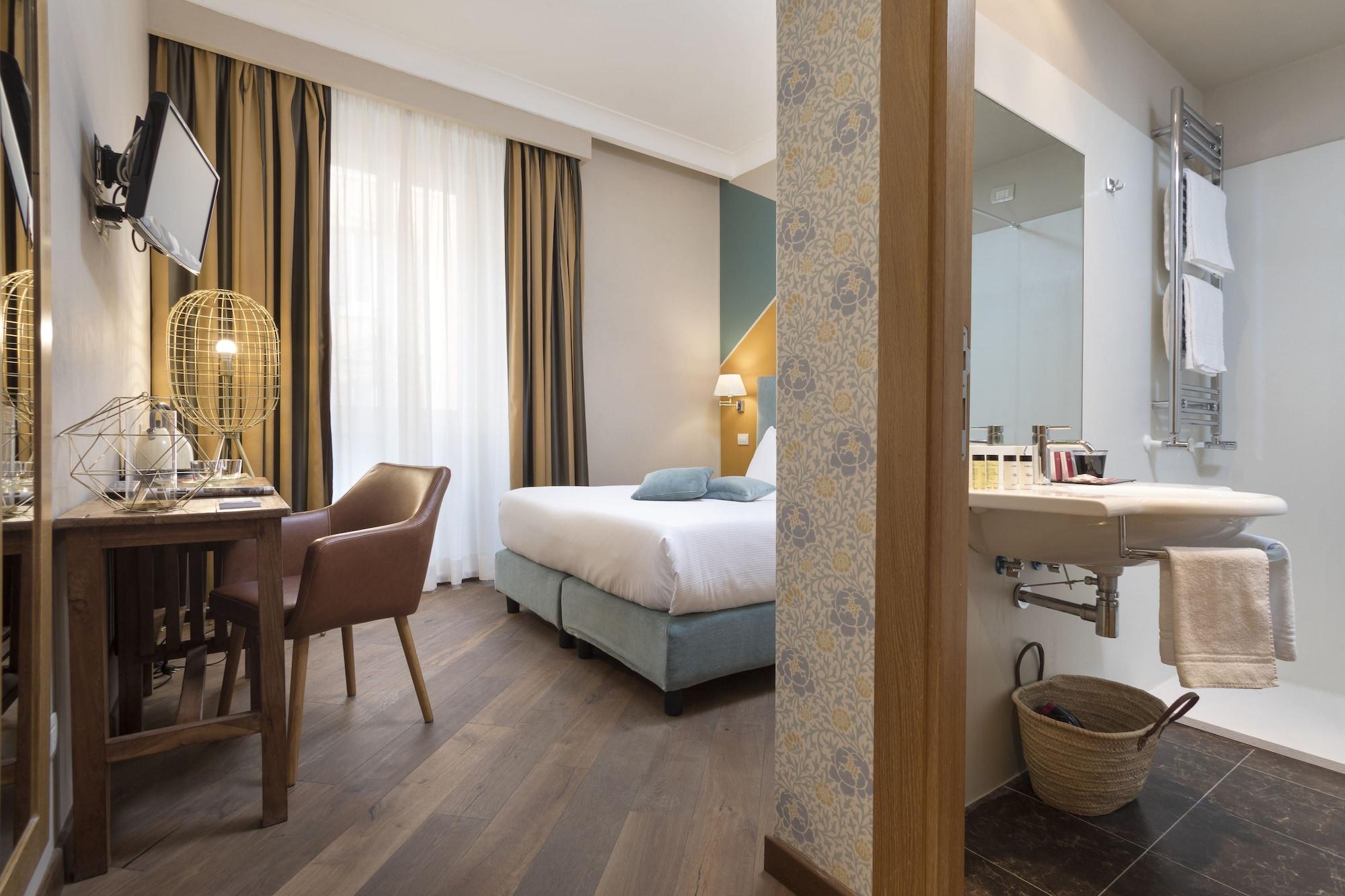 Boutique Galatea 3*