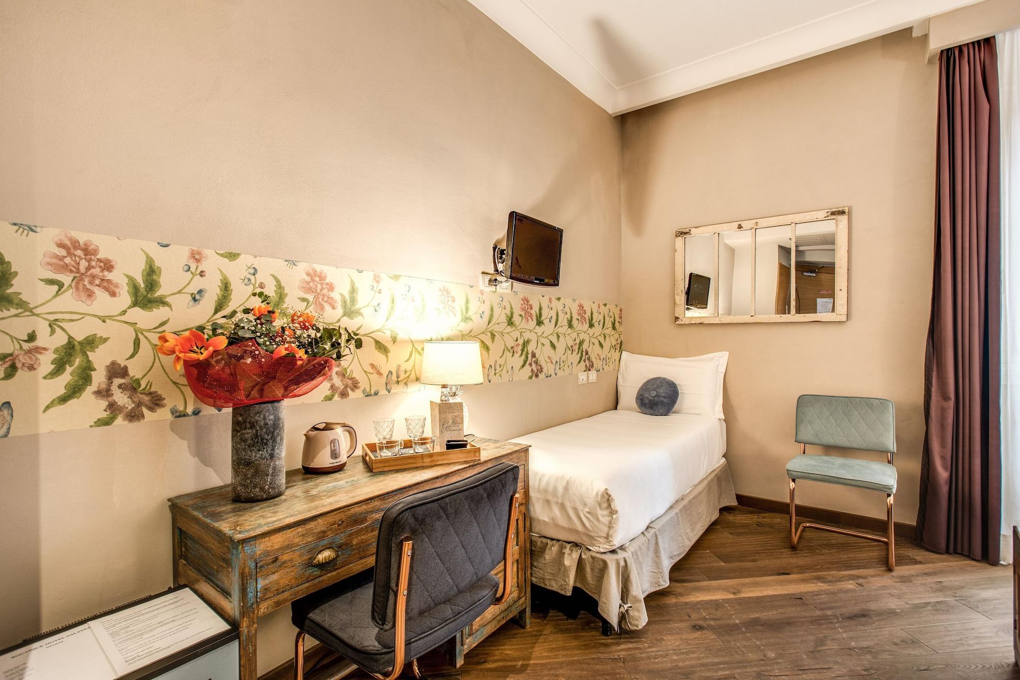 Boutique Galatea 3*